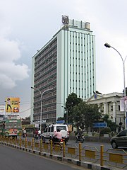 LIC Building, the first skyscraper of Chennai LIC building, Chennai.jpg