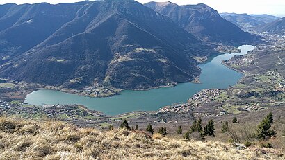 How to get to Lago di Endine with public transit - About the place