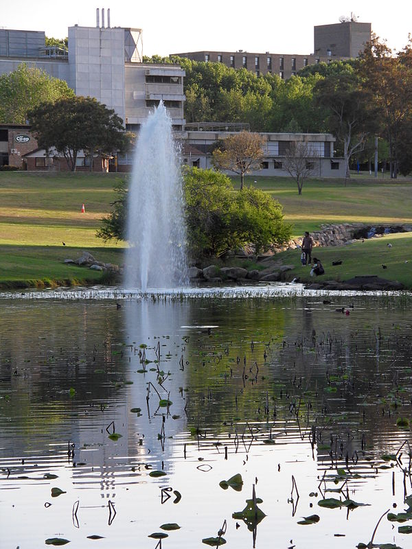 Macquarie University