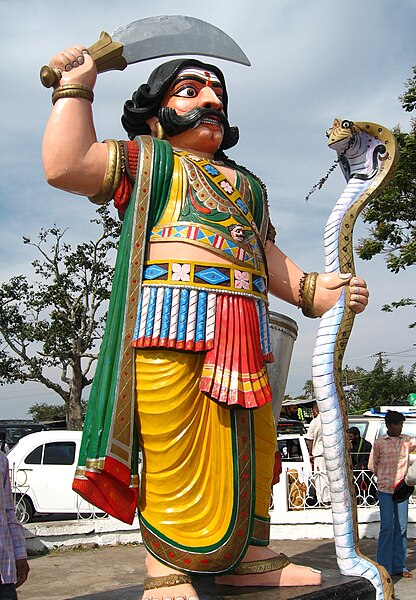 File:Mahisha statue at the Chamundeswari Temple, Mysuru, Karnataka, India (2007).jpg