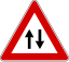 Maltesisches Straßenschild I.H1.svg