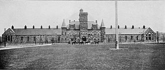 Marquette Branch Prison Marquette MI 1912 Marquette Branch Prison 1912.jpg