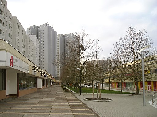 Marzahner Promenade 2