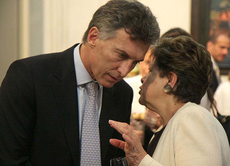 File:Mauricio Macri agasaja al Cuerpo Diplomático (6517024169).jpg