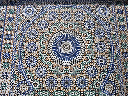 Example of a large-scale geometric rosette composition from later periods in Morocco, covering a fountain built in 1913 at Place el-Hedim in Meknes[28]