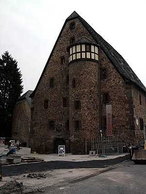 Mineralogisches Museum in Marburg an der Lahn.jpg