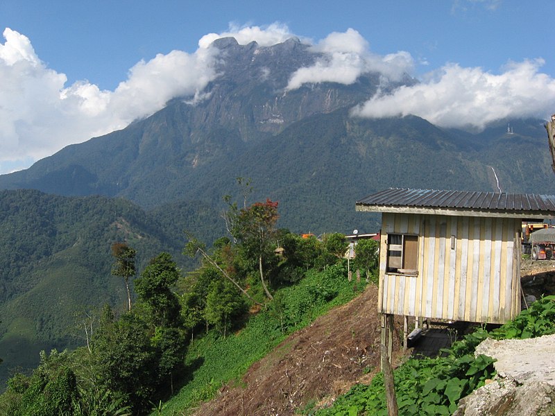 File:Mount Kota Kinabalu.JPG