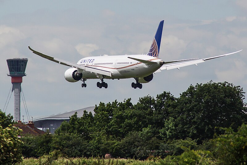 File:N26967 Boeing 787-900 United (35552920995).jpg