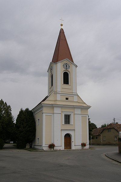 File:NOE Kleinhadersdorf Pfarrgasse 1a.jpg