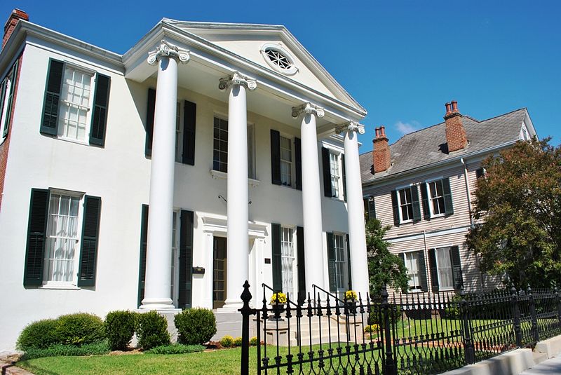 File:Natchez On-Top-of-the-Hill Historic District-457.JPG