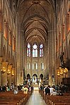 Nave of Notre-Dame de Paris, 22 June 2014 002.jpg
