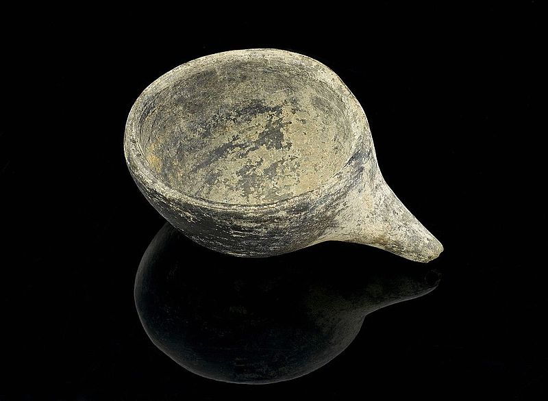 File:Neolithic infant feeding cup, Africa, 1000 BCE-400 BCE Wellcome L0057861.jpg