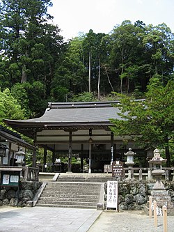 Niu-Kawakami shrine.jpg