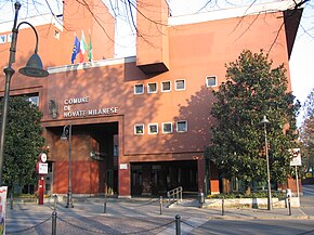 Municipio de Novate Milanese.jpg