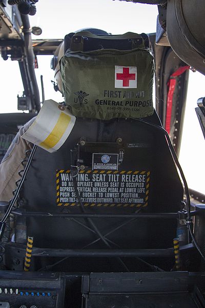 File:Office of Air and Marine Black Hawk Pilots and Crew (16093993747).jpg