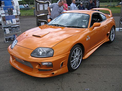 Upravená Toyota Supra