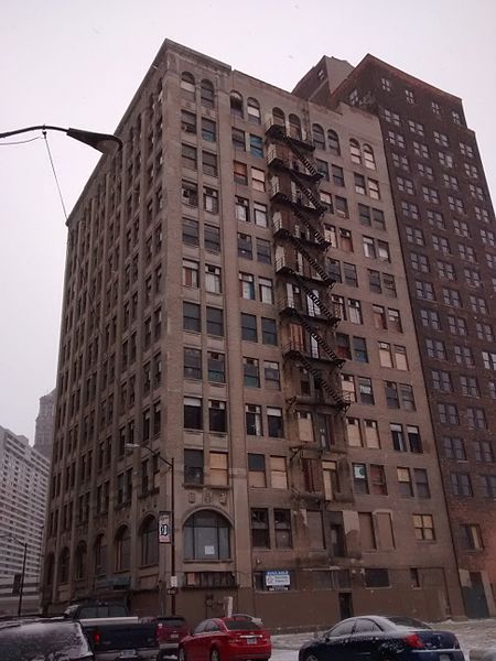 File:Park Avenue Building 1.jpg