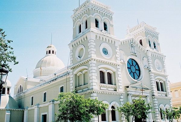Image: Parroquia San Antonio de Padua de Guayama, Puerto Rico
