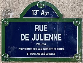 Voir la plaque.