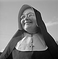 Portret van de Moeder Overste, Bestanddeelnr 191-1154.jpg