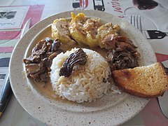 Pollo con spugnole 003.JPG