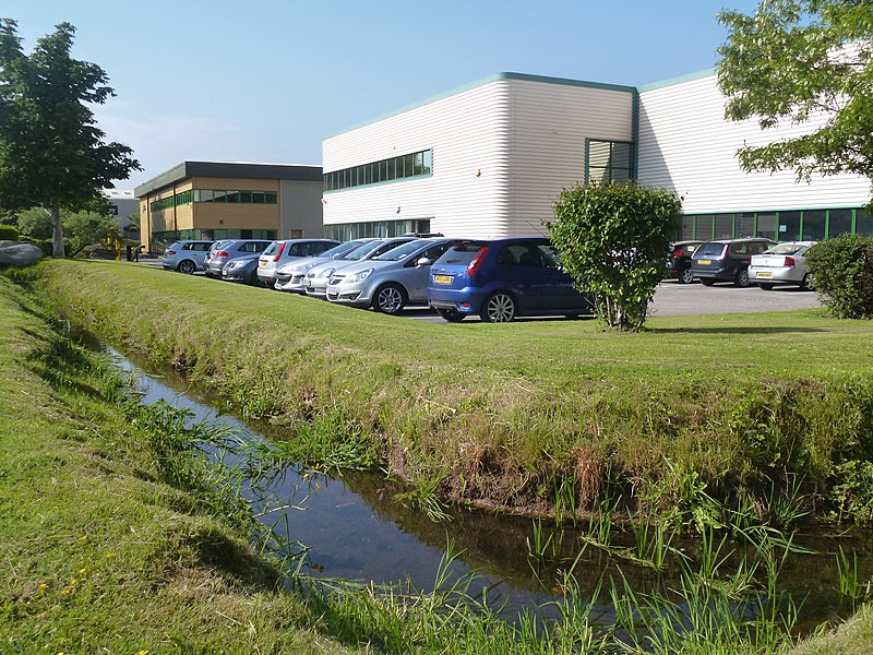 File:River Croco on the Business Park (geograph 3525580).jpg