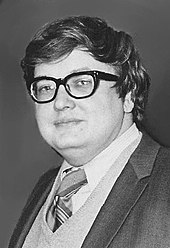 Critic Roger Ebert praised the film's visuals. Roger Ebert (extract) by Roger Ebert (cropped).jpg