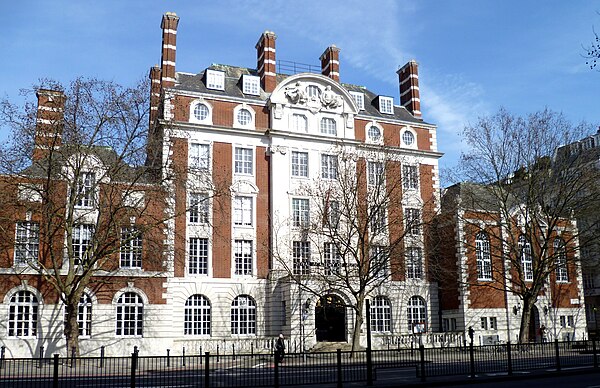 The facade of the Royal Academy of Music