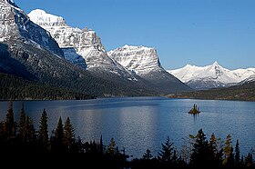 Saint Mary Lake a Wildgoose Island.jpg