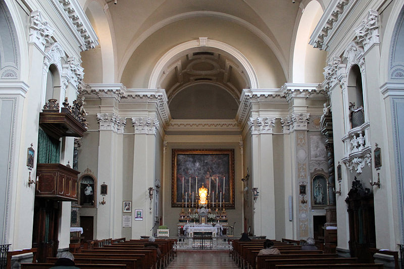 File:Sant'Agata(Imola)-Interno.jpg