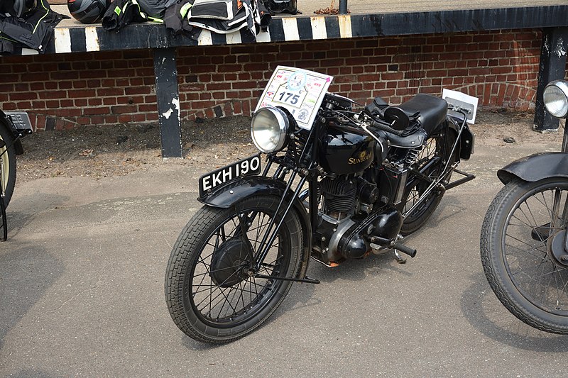 File:Schleswig-Holstein, Wilster, Zehnte Internationale VFV ADAC Zwei-Tage-Motorrad-Veteranen-Fahrt-Norddeutschland und 33te Int-Windmill-Rally NIK 4029.jpg