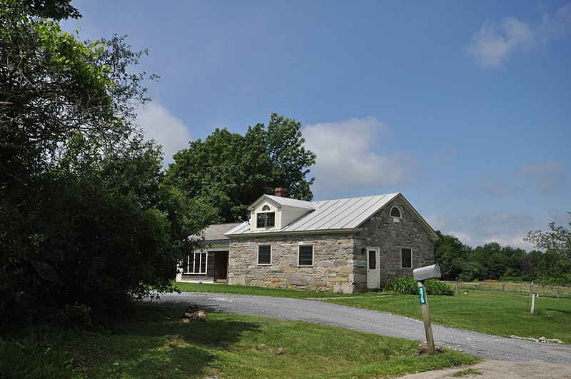 File:ShorehamVT District6Schoolhouse.jpg