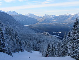 Снежни планини в Кандахар.jpg