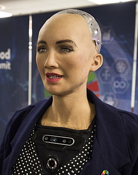 Sofia parla all'International Artificial Intelligence Summit, ITU, Ginevra, Svizzera, 2018