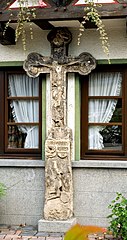 Wayside cross