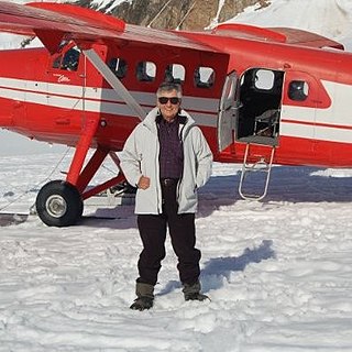 <span class="mw-page-title-main">Stephen Uhalley</span> Chinese historian, specializing in aerospace born 1930