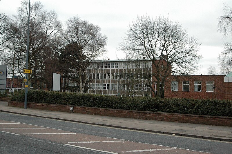 File:Sutton Coldfield College.jpg