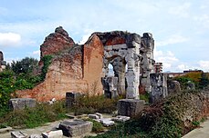 The Amphitheatre of Santa Maria Capua Vetere 009.jpg