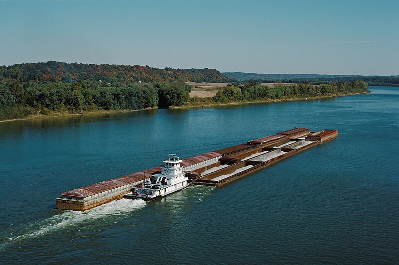 File:Towboat Dakota Storm upbound at Matthew E. Welsh Bridge near Mauckport Indiana USA Ohio River mile 648 1987 file 87j094.jpg