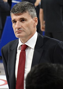 Велимир Перасовић као тренер Анадолу Ефес