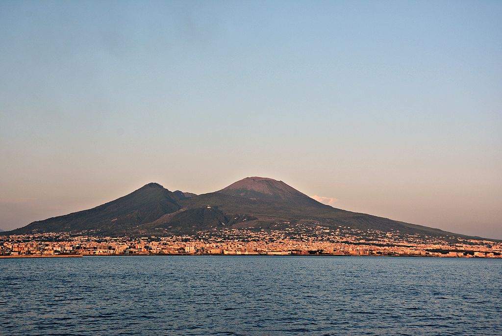 Vesuvio da mare 2