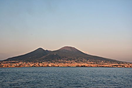 Vesuvio da mare 2