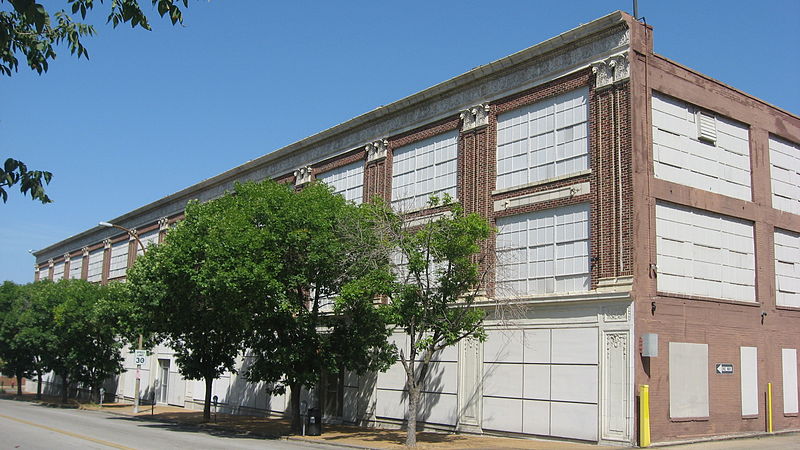 File:Weber Implement and Automobile Company Building.jpg