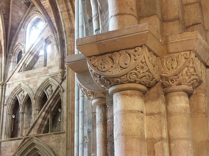 File:Worcester cathedral 016.JPG