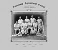 1911 Cricket Eleven.jpg