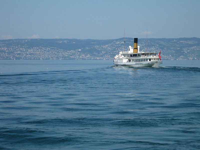 File:2009-08-27 Lake Geneva 479.JPG