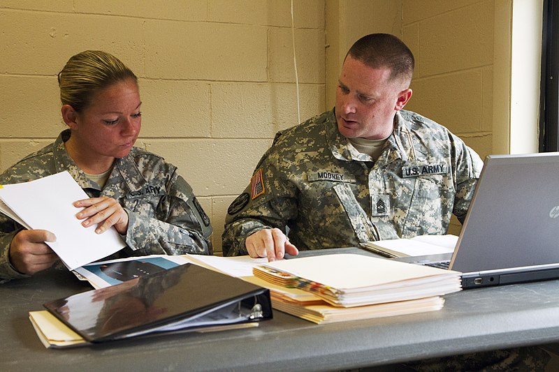 File:200th MPCOM Soldiers compete in the command's 2015 Best Warrior Competition 150331-A-IL196-465.jpg