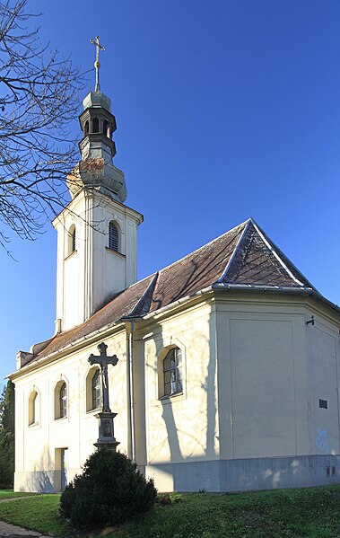File:2013 Karwina, Frysztat, Kościół św. Marka 01.jpg