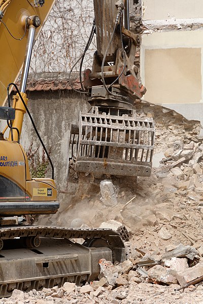 File:2015-08-20 13-44-38 demolition-ndda.jpg