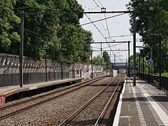 Noord, Seitenbahnsteige am Bahnhof Rotterdam Noord